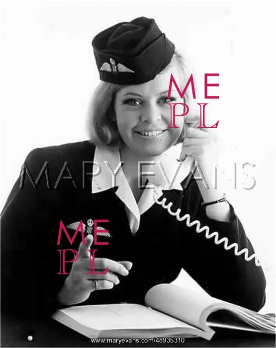  : AIRHOSTESS