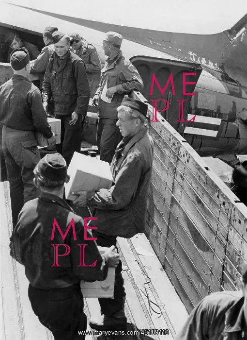 : Airlift to Berlin 1948 : Airlift to Berlin 1948
