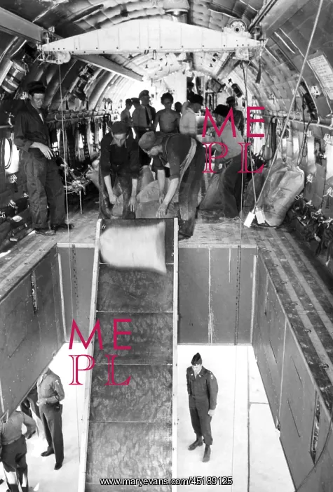 : Airlift to Berlin 1948 : Airlift to Berlin 1948