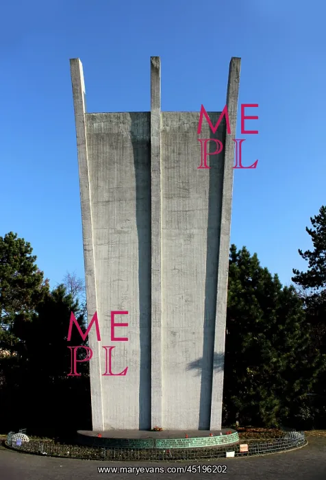 : Airlift Memorial : Airlift Memorial
