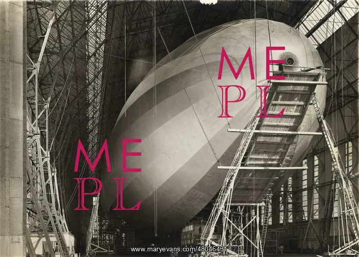  : Airship Los Angeles under construction