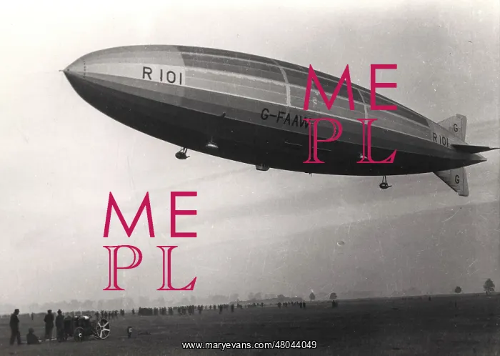 : Airship R101 at Cardington : Airship R101 at Cardington