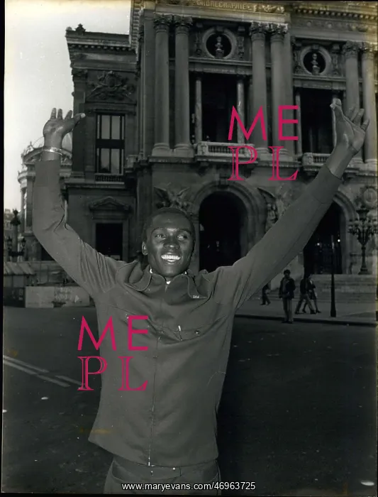 : Akii Bua, Olympic athlete, in Paris : Akii Bua, Olympic athlete, in Paris
