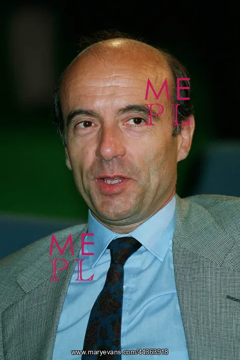  : Alain Juppe