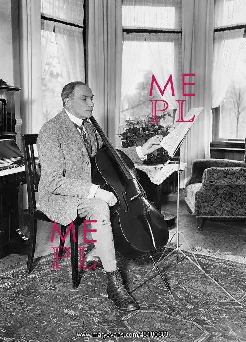 : Albert Bassermann on cello, 1929 : Albert Bassermann on cello, 1929