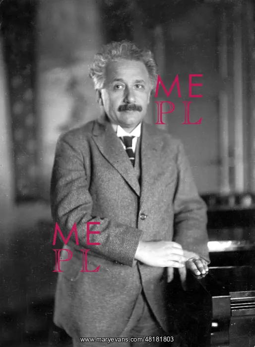 : Albert Einstein : Albert Einstein