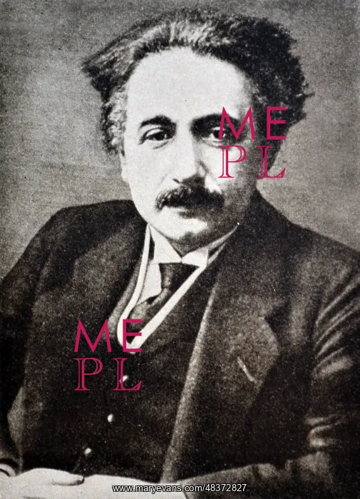 : Albert Einstein : Albert Einstein
