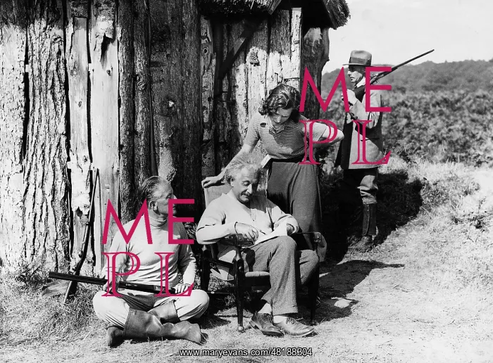 : Albert Einstein in Great Britain, 1933 : Albert Einstein in Great Britain, 1933