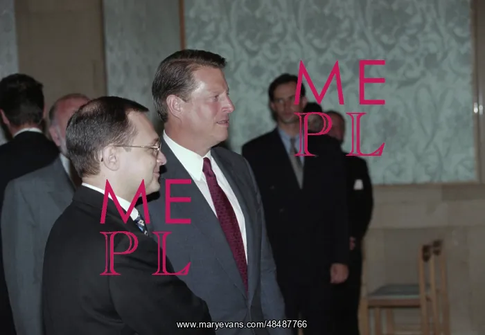 : Albert Gore visits Russia : Albert Gore visits Russia