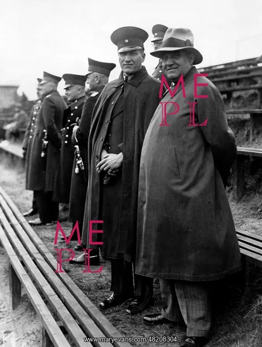 : Albert Grzesinski : Albert Grzesinski