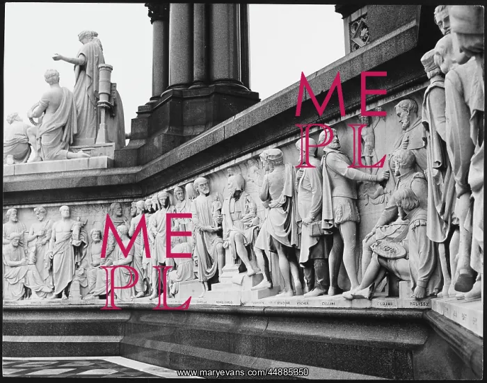 : ALBERT MEMORIAL FRIEZE : ALBERT MEMORIAL FRIEZE