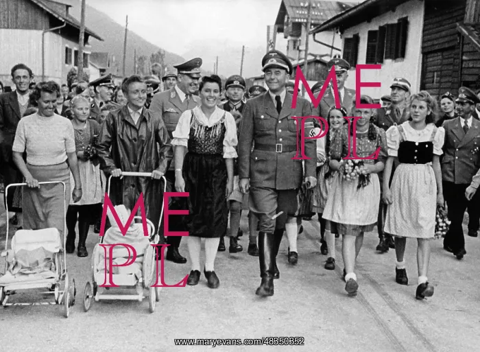 : Albert Speer in Seefeld, 1943 : Albert Speer in Seefeld, 1943