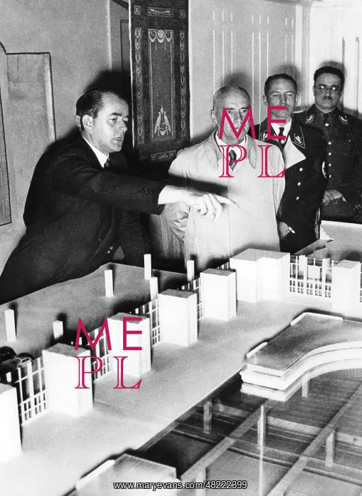 : Albert Speer shows an architectural model to Wilhelm Fri : Albert Speer shows an architectural model to Wilhelm Fri