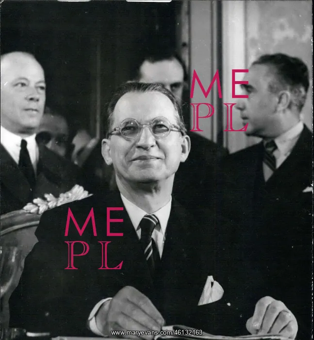 : Alcide de Gasperi, PM of Italy : Alcide de Gasperi, PM of Italy