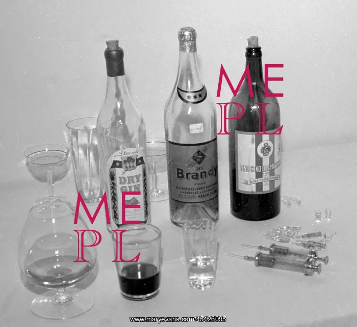 : Alcoholism - cure - treatment - injection : Alcoholism - cure - treatment - injection
