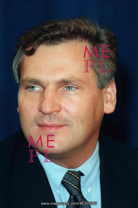  : Aleksander Kwasniewski