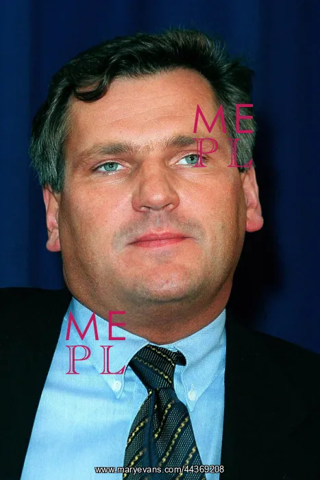  : Aleksander Kwasniewski