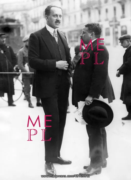 : Aleksander Skrzynski : Aleksander Skrzynski