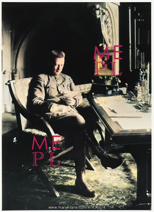 : ALEKSANDR FYODOROVICH KERENSKY : ALEKSANDR FYODOROVICH KERENSKY