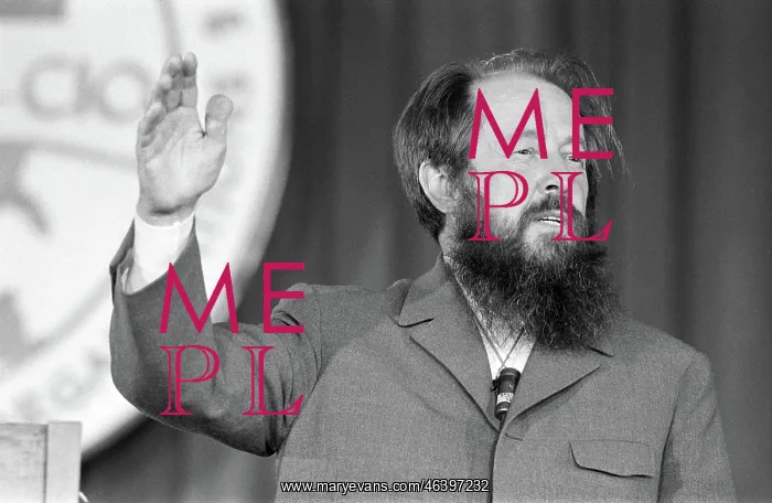 : Aleksandr Solzhenitsyn - Soviet dissident : Aleksandr Solzhenitsyn - Soviet dissident