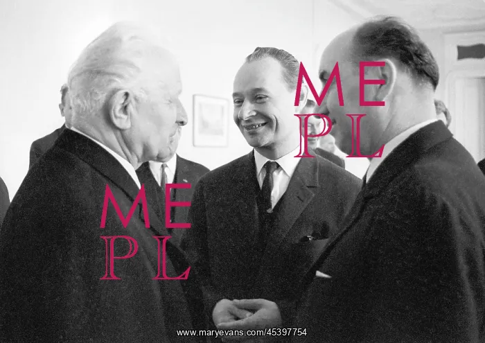 : Alexander Dubcek - Ludvik Svoboda - Oldrich Cernik : Alexander Dubcek - Ludvik Svoboda - Oldrich Cernik