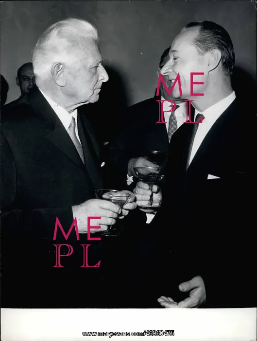: Alexander Dubcek and Ludvik Svoboda in Prague : Alexander Dubcek and Ludvik Svoboda in Prague