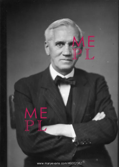 : Alexander Fleming : Alexander Fleming