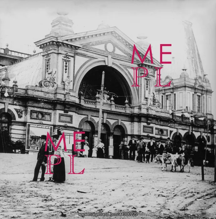 : Alexandra palace from the turn of the 20th century : Alexandra palace from the turn of the 20th century