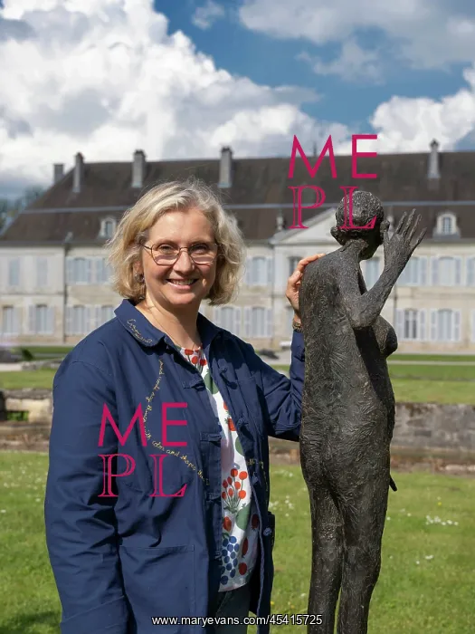 : Alexia Volot, Abbaye d'Auberive, Haute-Marne, France : Alexia Volot, Abbaye d'Auberive, Haute-Marne, France