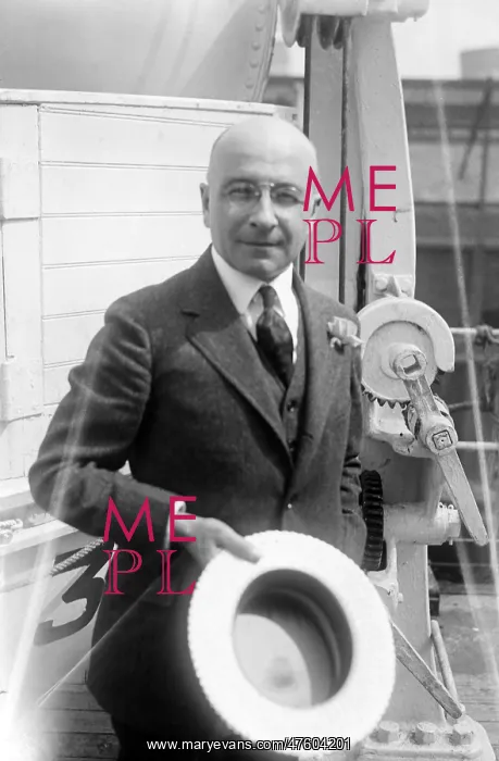 : Alexis Carrel, French Surgeon : Alexis Carrel, French Surgeon