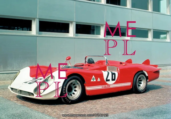 : Alfa Romeo Tipo 33 / 3 : Alfa Romeo Tipo 33 / 3