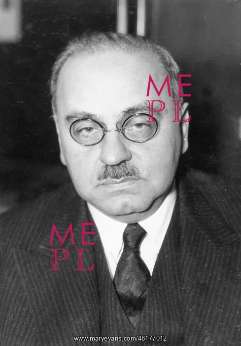 : Alfred Adler, 1925 : Alfred Adler, 1925