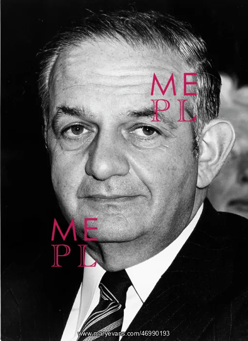 : Alfred Grosser : Alfred Grosser