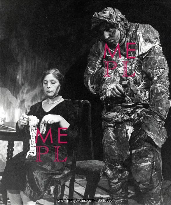 : Alfred Molina actor as the monster : Alfred Molina actor as the monster