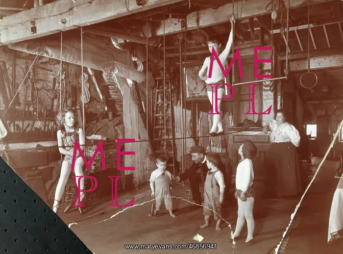  : Alfreno Acrobats