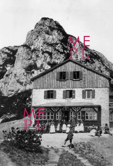 : Alpine hut on the Wendelstein, 1883 : Alpine hut on the Wendelstein, 1883