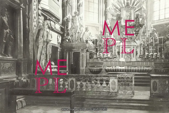 : Altar of the Michaelerkirche in Vienna : Altar of the Michaelerkirche in Vienna