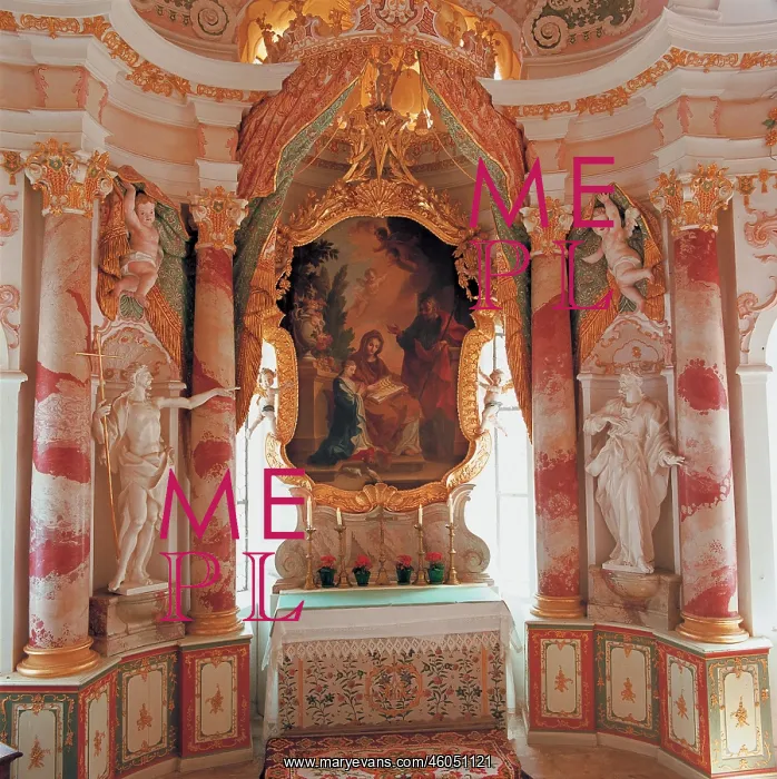 : Side altar in the minster : Side altar in the minster