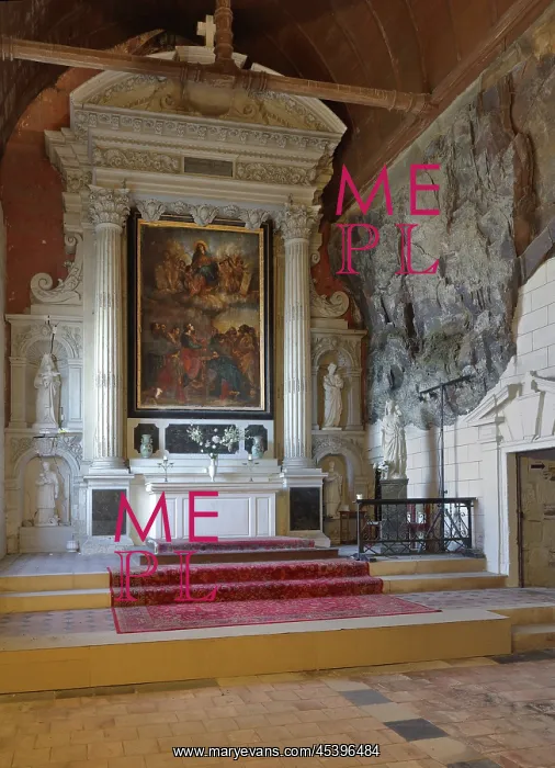 : Altarpiece, Chapel, Couvent de la Beaumette, Angers : Altarpiece, Chapel, Couvent de la Beaumette, Angers