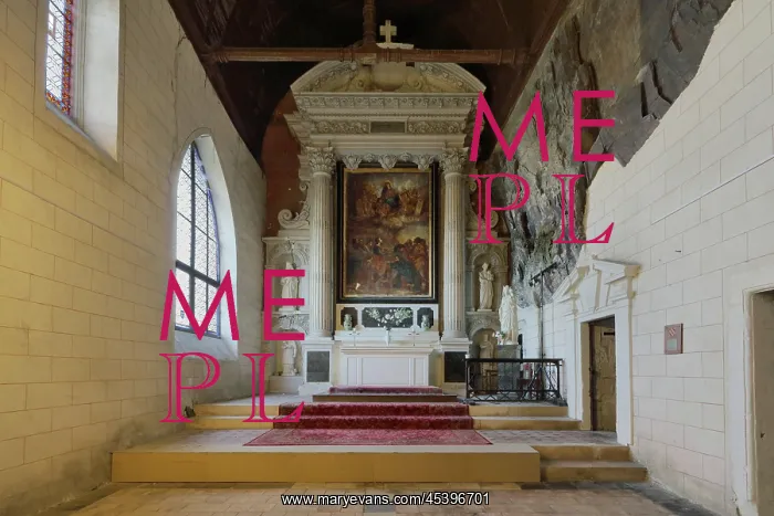 : Altarpiece, Chapel, Couvent de la Beaumette, Angers : Altarpiece, Chapel, Couvent de la Beaumette, Angers