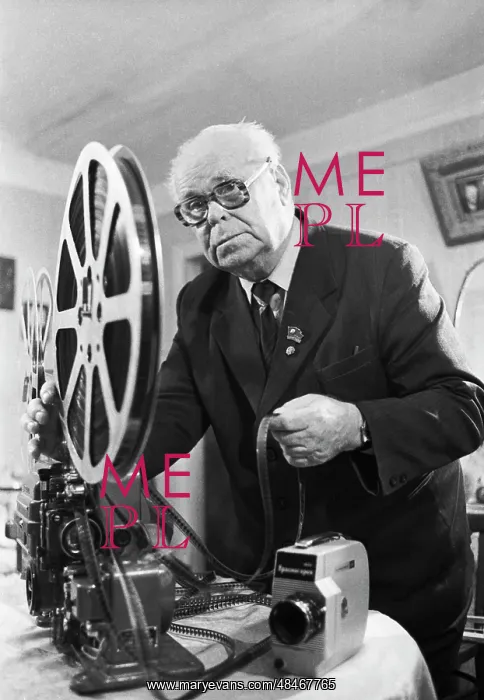 : Amateur Film Maker Mikhail Dunaev : Amateur Film Maker Mikhail Dunaev