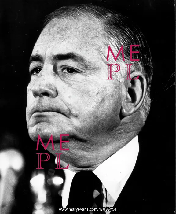 : Ambassador to Great Britain : Ambassador to Great Britain