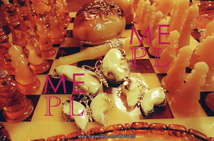 : Amber accessories, 1992 : Amber accessories, 1992