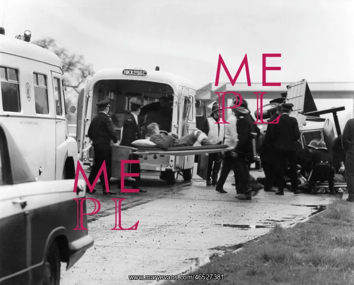  : AMBULANCE / CAR ACCIDENT