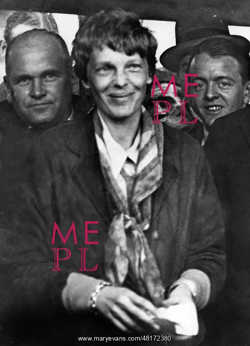  : Amelia Earhart