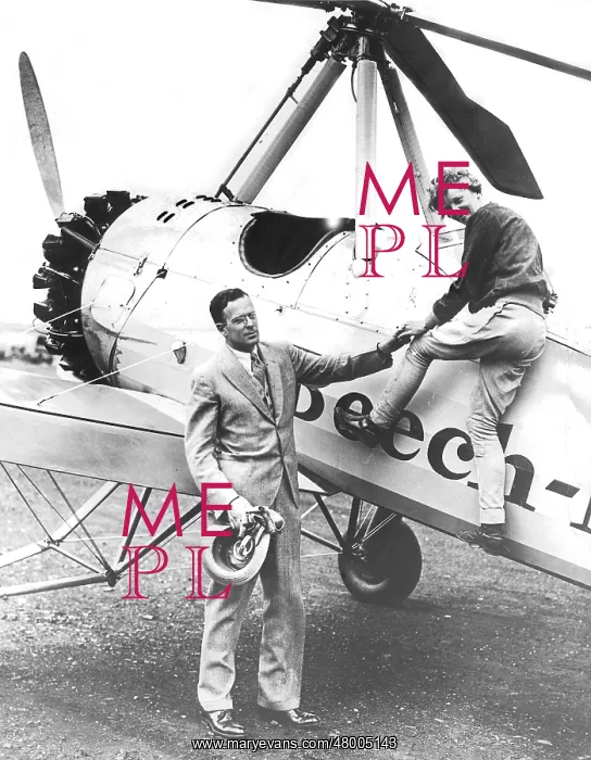 : Amelia Earhart, American pilot, with her husband : Amelia Earhart, American pilot, with her husband