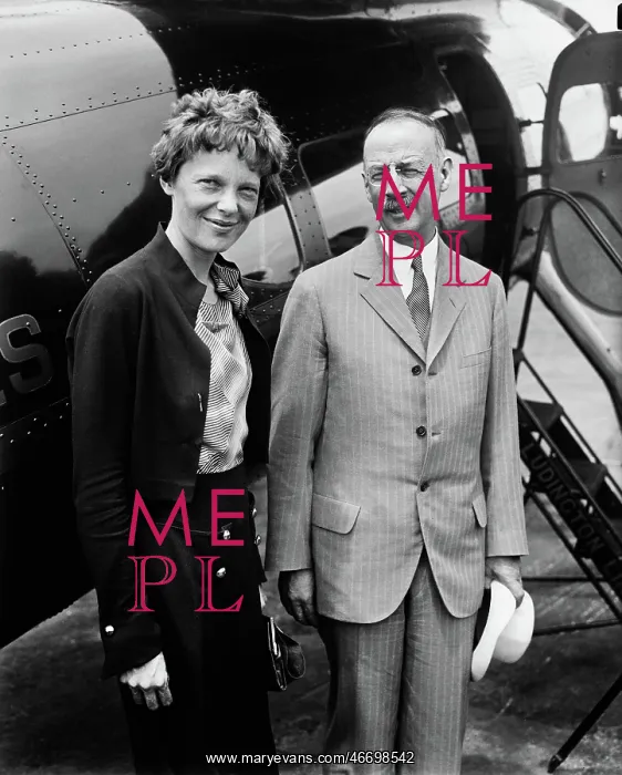 : Amelia Earhart - Aviation : Amelia Earhart - Aviation