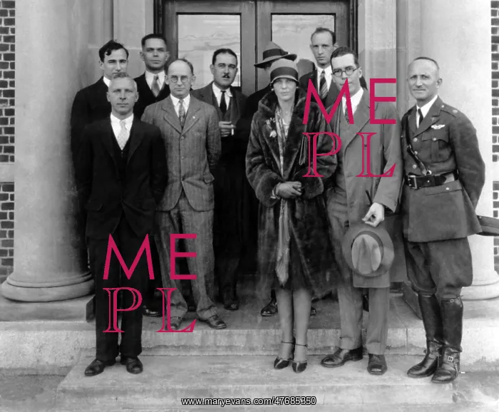 : Amelia Earhart Visits NACA, 1928 : Amelia Earhart Visits NACA, 1928