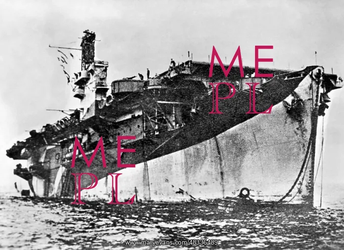 : American aircraft carrier, 1940s : American aircraft carrier, 1940s