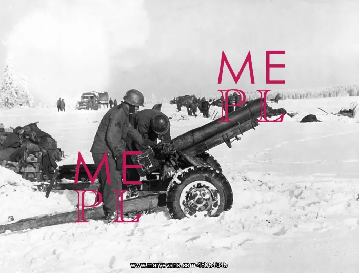 : American artillery, 1944 : American artillery, 1944